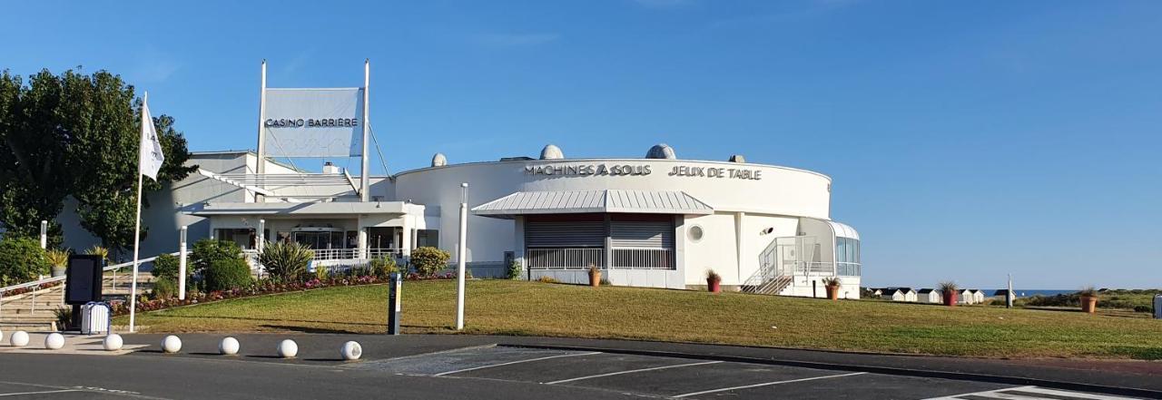Résidence LE SEMAPHORE Ouistreham Exterior foto
